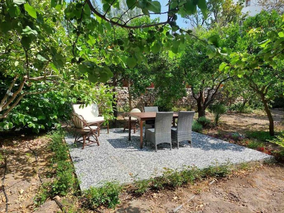 Mel'S Garden House In The Heart Of The City Bodrum Esterno foto